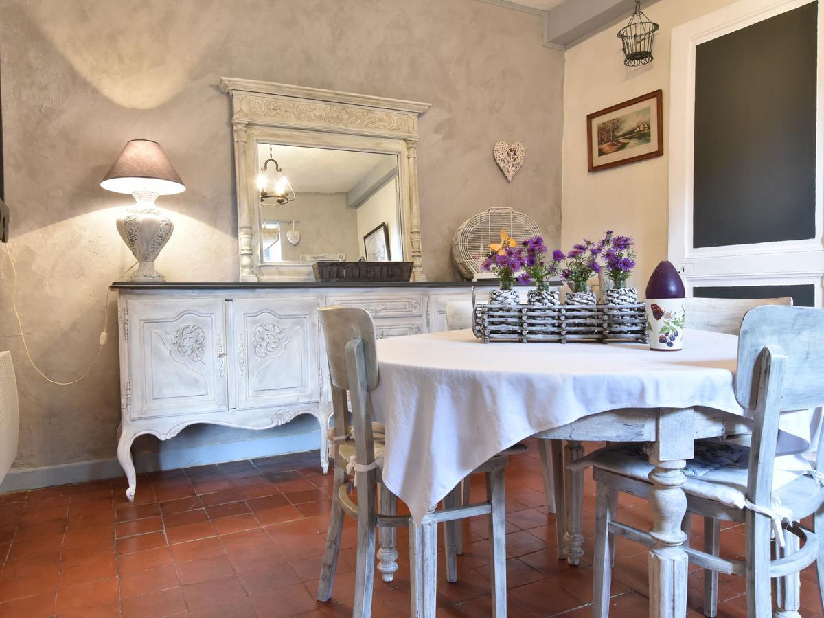 Charming Holiday Home Mézy-Moulins المظهر الخارجي الصورة